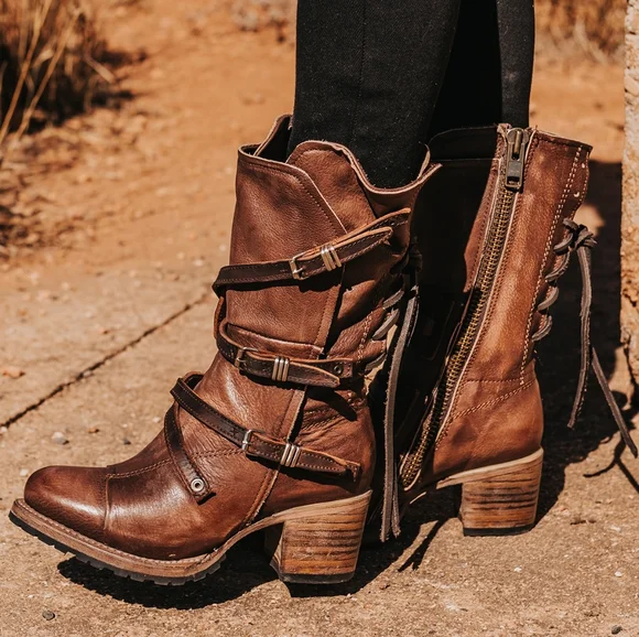 Freebirds - Picture 1 of 15